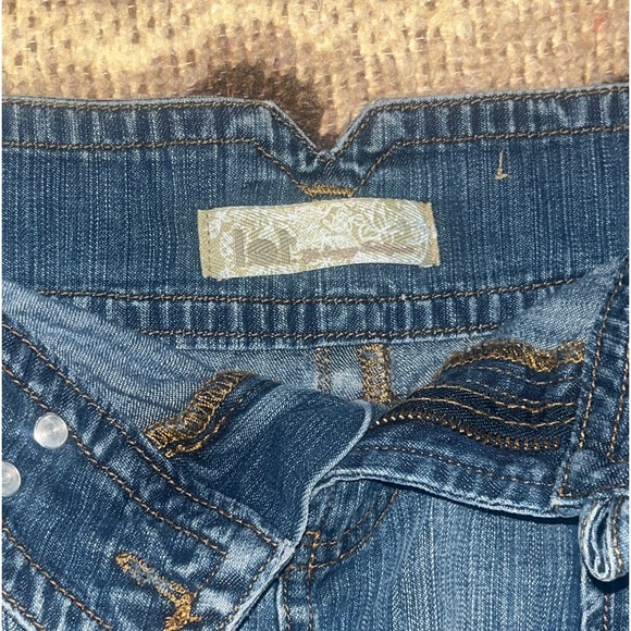 Y2K Denim Mini Skirt - Picture 3 of 3